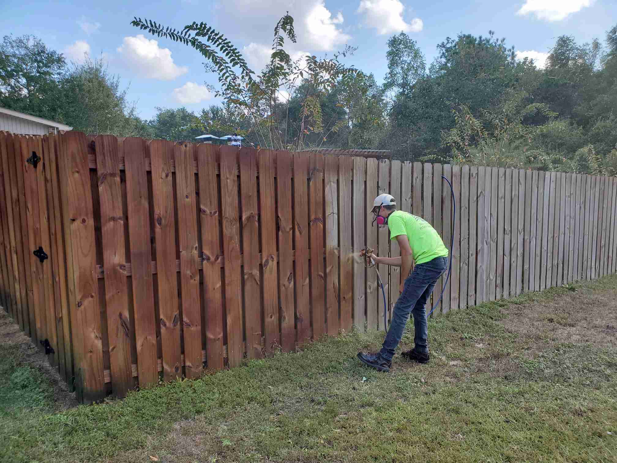 Fence Staining Nashville TN